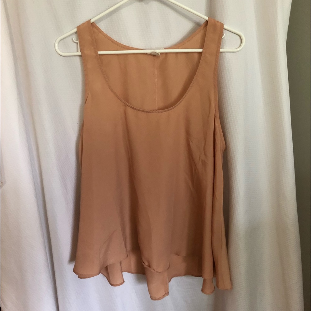 Forever 21 salmon tank